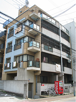 外壁リノベーション前 外観