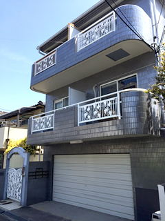 ���]���hH